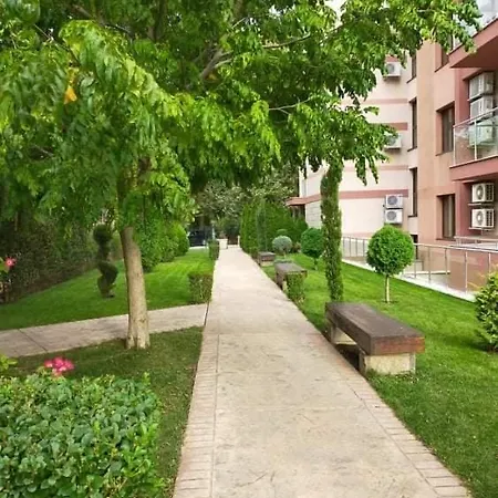 Хотел Tarsis Private Apartament Слънчев бряг