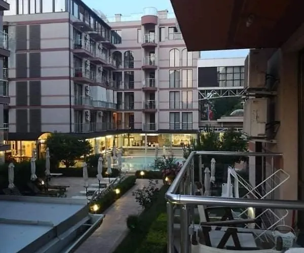 Tarsis Private Apartament Hotel Słoneczny Brzeg